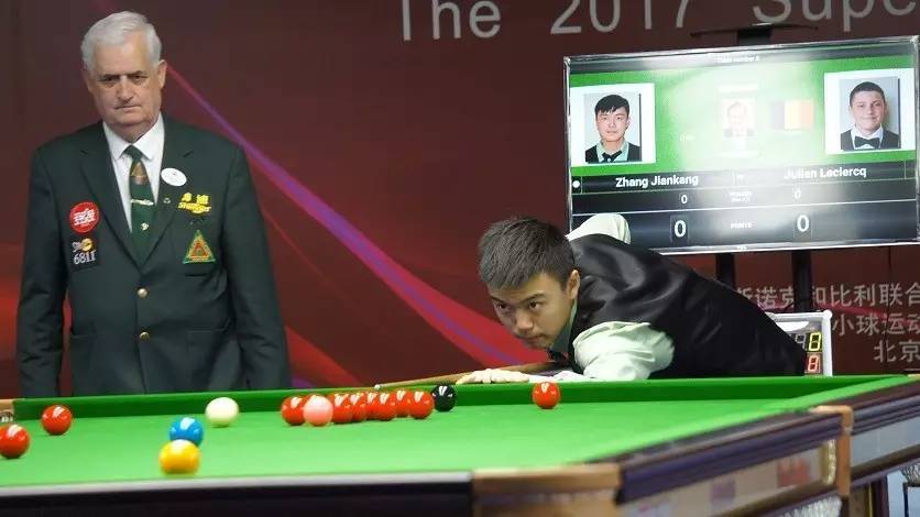 第一张底牌 第一张底牌